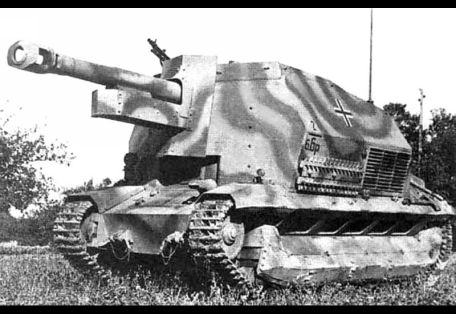 10.5cm leFH 16 auf Geschuetzwagen FCM (SELF-PROPELLED ARTILLERY, WORLD WAR 2) 10.5cm leFH 16 auf Geschuetzwagen FCM