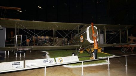AirCo DH.4 (WORLD WAR 1) AirCo DH.4