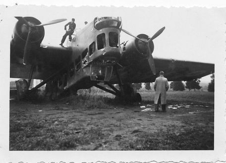 Amiot 143 (GOLDEN AGE, WORLD WAR 2) Amiot 143