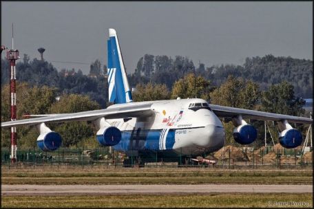 Antonov An-124 Ruslan (Condor) (COLD WAR, MODERN AIRCRAFT) Antonov An-124 Ruslan (Condor)