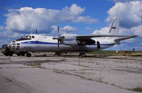Antonov An-30 (Clank) (COLD WAR, MODERN AIRCRAFT) Antonov An-30 (Clank)