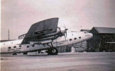 Armstrong Whitworth Ensign (GOLDEN AGE, WORLD WAR 2) Armstrong Whitworth Ensign