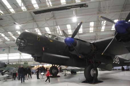 Avro Lincoln