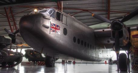 Avro York (Type 685) (BERLIN AIRLIFT, COLD WAR, WORLD WAR 2) Avro York (Type 685)