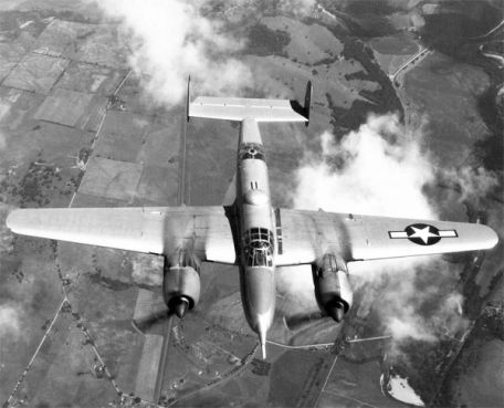 Beechcraft XA-38 Grizzly / Destroyer (WORLD WAR 2, X-PLANE) Beechcraft XA-38 Grizzly / Destroyer