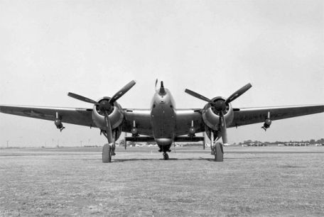 Beechcraft XA-38 Grizzly / Destroyer (WORLD WAR 2, X-PLANE) Beechcraft XA-38 Grizzly / Destroyer