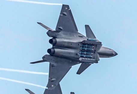 Chengdu (AVIC) J-20 (Black Eagle) (5TH GENERATION, MODERN AIRCRAFT) Chengdu (AVIC) J-20 (Black Eagle)