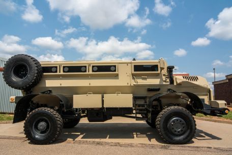 Denel Casspir (ANGOLAN BUSH WAR, COLD WAR, MODERN) Denel Casspir