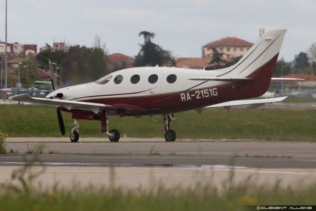 Epic E1000 (MODERN AIRCRAFT, FUTURE FLIGHT) Epic E1000