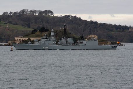 FGS Bremen (F207)