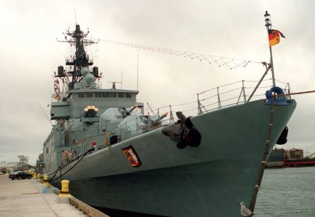 FGS Schleswig-Holstein (D182) (COLD WAR) FGS Schleswig-Holstein (D182)