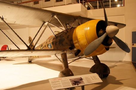 Fiat Cr.42 Falco (Falcon) (BATTLE OF BRITAIN, WORLD WAR 2) Fiat Cr.42 Falco (Falcon)