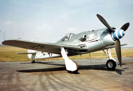 Focke-Wulf Dw 190 (Dora) (WORLD WAR 2, X-PLANE) Focke-Wulf Dw 190 (Dora)