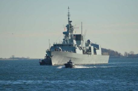 HMCS Ville de Quebec (FFH-332) (MODERN NAVY) HMCS Ville de Quebec (FFH-332)