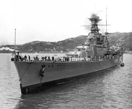 HMS Hood (51)