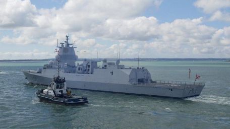 HNoMS Helge Ingstad (F313)