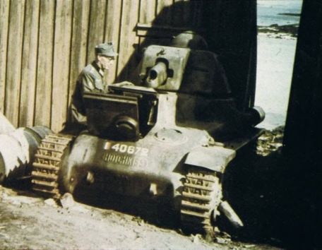 Hotchkiss H39 (ARAB-ISRAELI WAR, COLD WAR, WINTER WAR, WORLD WAR 2) Hotchkiss H39