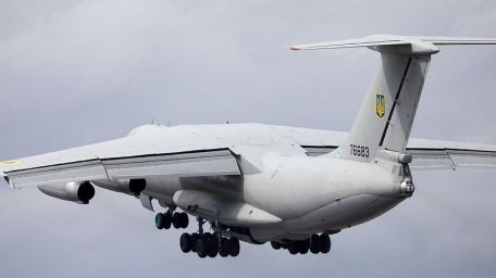 Ilyushin IL-76 (Candid) (COLD WAR, GULF WAR, MODERN AIRCRAFT, SOVIET-AFGHAN WAR) Ilyushin IL-76 (Candid)