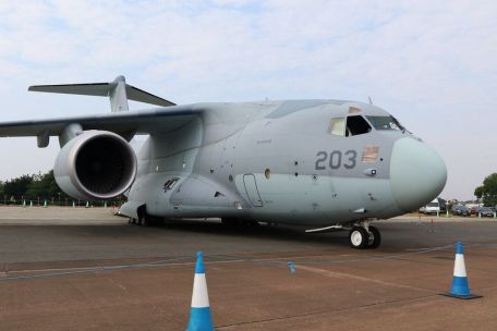 Kawasaki C-2 (MODERN AIRCRAFT) Kawasaki C-2