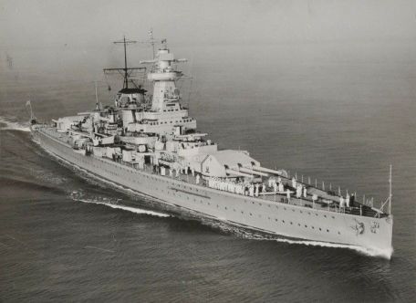 KMS Admiral Graf Spee (WORLD WAR 2) KMS Admiral Graf Spee