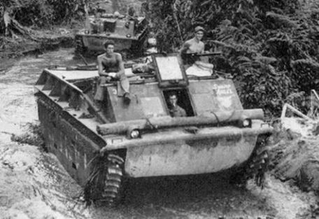 Landing Vehicle Tracked (LVT-2 / LVT-4) (Alligator / Water Buffalo)