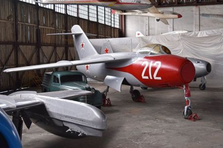 Lavochkin La-15 (Fantail)