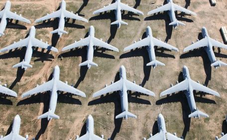 Lockheed C-5 Galaxy (COLD WAR, GULF WAR, MODERN AIRCRAFT, VIETNAM WAR) Lockheed C-5 Galaxy