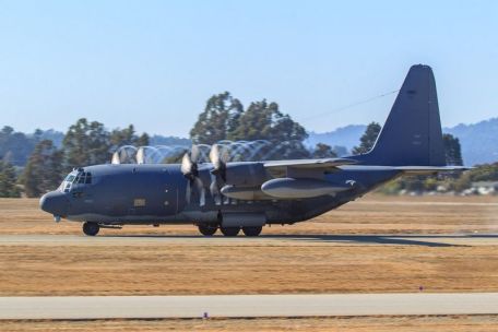 Lockheed MC-130P Combat Shadow (COLD WAR, MODERN AIRCRAFT) Lockheed MC-130P Combat Shadow