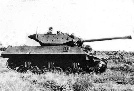 M10 Gun Motor Carriage (Wolverine / Achilles) (COLD WAR, KOREAN WAR, WORLD WAR 2) M10 Gun Motor Carriage (Wolverine / Achilles)
