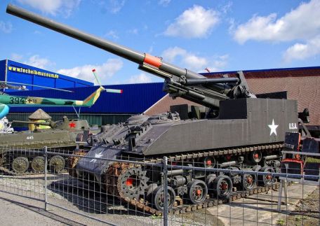 M40 Gun Motor Carriage (COLD WAR, KOREAN WAR, SELF-PROPELLED ARTILLERY, WORLD WAR 2) M40 Gun Motor Carriage