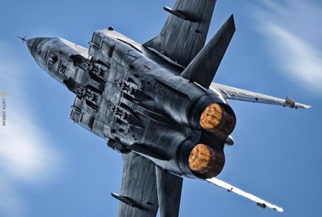 Mikoyan MiG-31 (Foxhound)