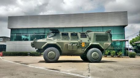 Panus HMV-420 (Mosquito) (ARMORED PERSONNEL CARRIER, MODERN) Panus HMV-420 (Mosquito)