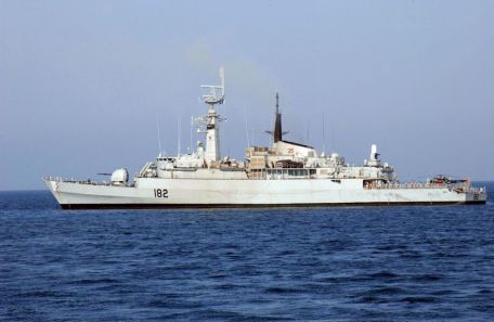 PNS Tariq (F181)