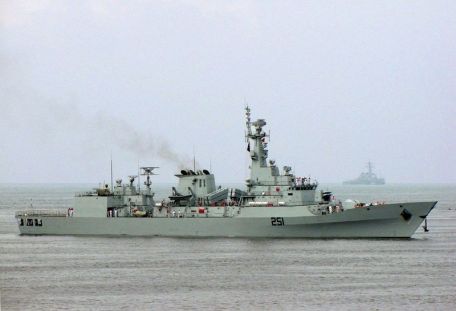 PNS Zulfiquar (251) (MODERN NAVY) PNS Zulfiquar (251)