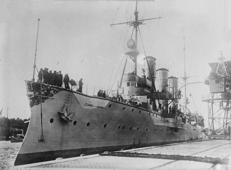 SMS Konigsberg (1907) (WORLD WAR 1) SMS Konigsberg (1907)