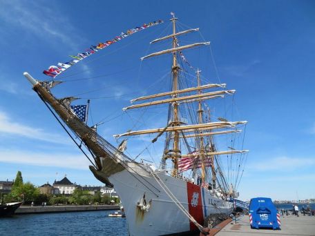 USCGC Eagle (WIX-327)