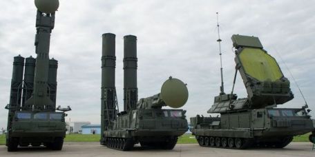 SA-12 (Gladiator / Giant) / S-300V (COLD WAR, MODERN) SA-12 (Gladiator / Giant) / S-300V