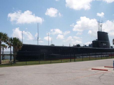 USS Cavalla (SS-244)