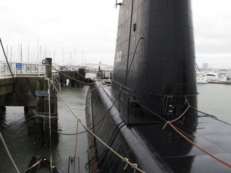 USS Clamagore (SS-343)