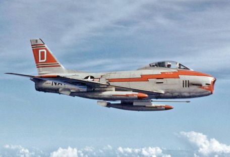 North American FJ-2 / FJ-3 Fury (COLD WAR) North American FJ-2 / FJ-3 Fury