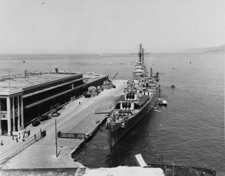 USS Fargo (CL-106) (COLD WAR, WORLD WAR 2) USS Fargo (CL-106)
