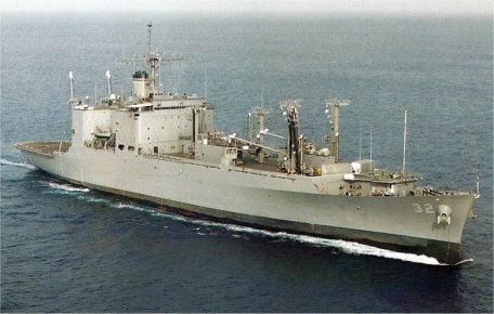 USS Flint (AR-32 / T-AE-32)