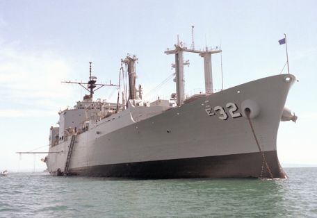 USS Flint (AR-32 / T-AE-32)