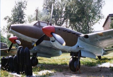 Petlyakov Pe-2 (Pawn)