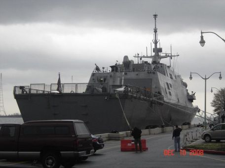 USS Freedom (LCS-1) (MODERN NAVY) USS Freedom (LCS-1)