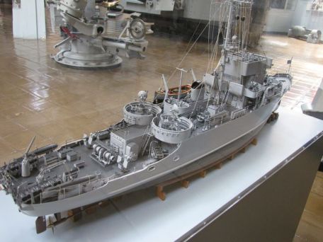USS Improve (AM-247) (COLD WAR, WORLD WAR 2) USS Improve (AM-247)