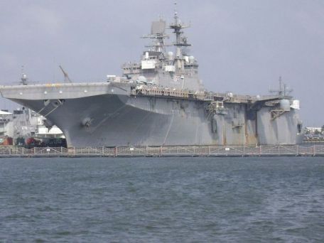 USS Iwo Jima (LHD-7) (MODERN NAVY) USS Iwo Jima (LHD-7)