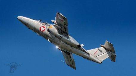Saab 105