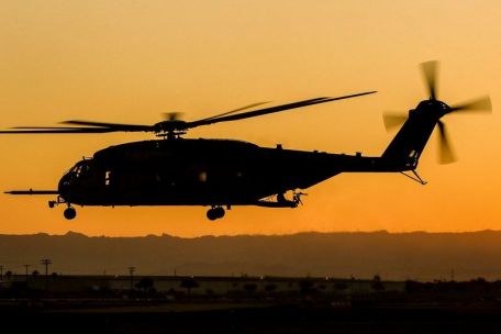 Sikorsky CH-53E Super Stallion (COLD WAR, MODERN AIRCRAFT) Sikorsky CH-53E Super Stallion