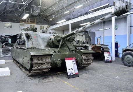 Tank, Heavy Assault, Tortoise (A39)